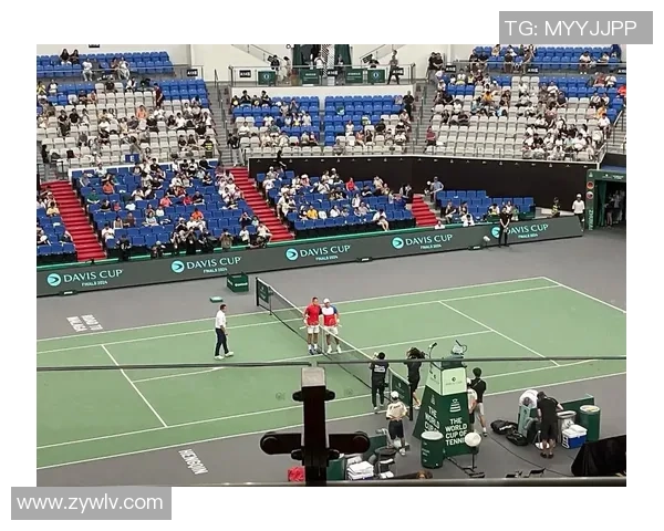 上海网球队在世界杯预选赛中的实力展现与未来发展潜力分析 上海网球队在世界杯预选赛中的实力展现与未来发展潜力分析