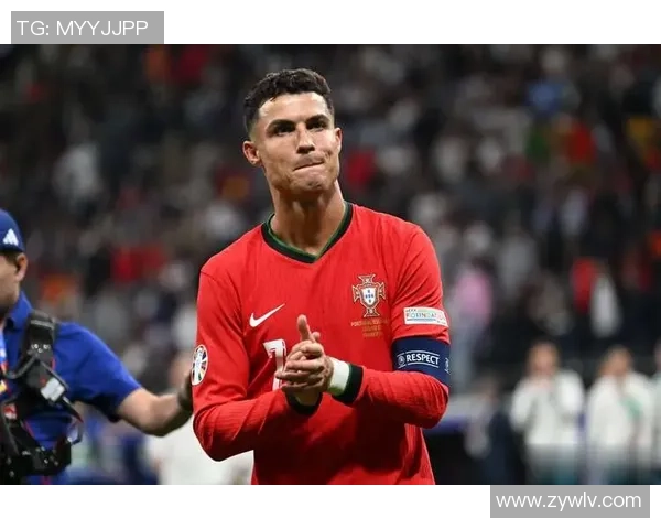 足球明星高清图片欣赏与背后故事揭秘让你更了解他们的辉煌与努力 足球明星高清图片欣赏与背后故事揭秘让你更了解他们的辉煌与努力