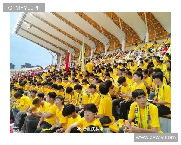 重庆篮球队团队协作引发热议球迷对战术配合和球员默契提出不同看法